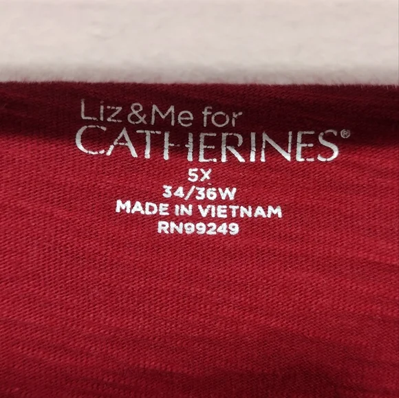 Women's Red Embroidered Top - Picture 6 of 7